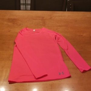 Under armour girls coral colored long sleeve shirt